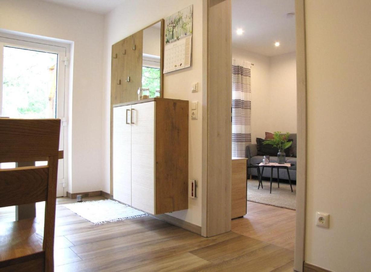 Ferienwohnung Am Woid - Herrliche Alleinlage - Vegane Einrichtung วัลด์เคอร์เชิน ภายนอก รูปภาพ