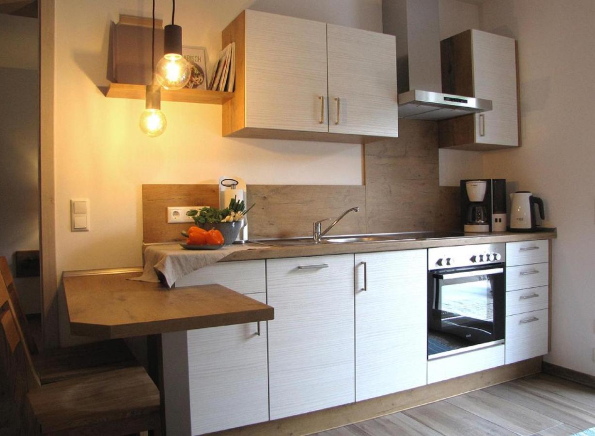 Ferienwohnung Am Woid - Herrliche Alleinlage - Vegane Einrichtung วัลด์เคอร์เชิน ภายนอก รูปภาพ
